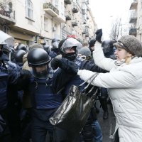 Oslobađanje Sakašvilija iz policijskog kombija