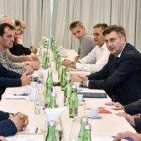 Andrej Plenković i predstavnici udruga iz Domovinskog rata