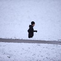 Uz najavljeno zahlađenje grad Zagreb zabijelio snijeg