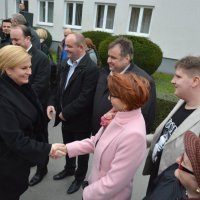 Kolinda Grabar Kitarović pozdravlja građane Bjelovara