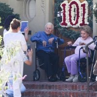 Kirk Douglas sa suprugom Anne