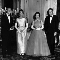 Jackie Kennedy i kraljica Elizabeta II