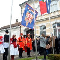 Predsjednica Kolinda Grabar Kitarović otvorila privremeni ured u Koprivnici