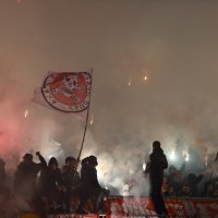 Huliganske scene na derbiju Partizana i Zvezde (2)