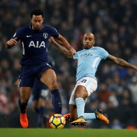 Manchester City (Fabian Delph) - Tottenham Hotspur (Mousa Dembele)