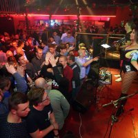 Nives Celzijus na rođendanskom koncertu