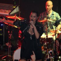 Nives Celzijus na rođendanskom koncertu