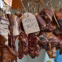 Ponuda suhog mesa na šibenskoj tržnici