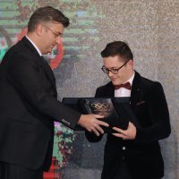 Andrej Plenković, Tin Srbić