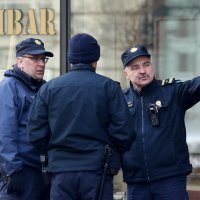 Policijsko osiguranje ispred hotela Sheraton