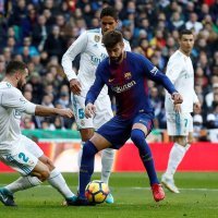 Gerard Pique u duelu