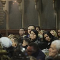 Kardinal Bozanić u katedrali predvodio misu polnoćku