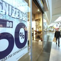 Sniženja u trgovinama