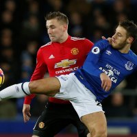Everton (Nikola Vlašić) - Manchester United (Luke Shaw)