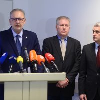 Ministar Božinović predstavio novosti oko registracije vozila