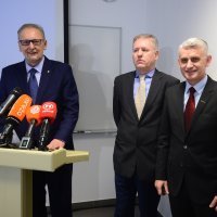 Ministar Božinović predstavio novosti oko registracije vozila