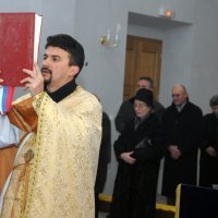 Pravoslavni Božić, paroh vinkovački Predrag Azap