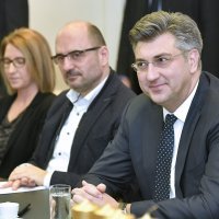 Sjednica Predsjedništva i Nacionalnog vijeća HDZ-a