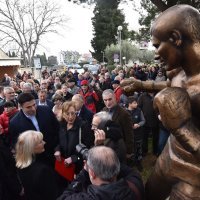 Otkriven spomenik najboljem hrvatskom sportašu 20. stoljeća Mati Parlovu