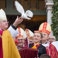 Dubrovački biskup Mate Uzinić