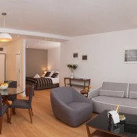 Residence by Vestibul Palace