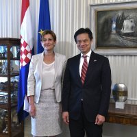 Brian Hoyt Yee i Martina Dalić