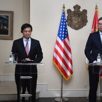 Brian Hoyt Yee i Aleksandar Vučić