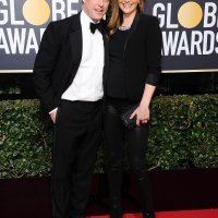 Hugh Grant i Anna Eberstein