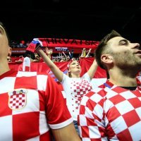 Navijači na utakmici Island - Hrvatska