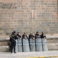 Cusco - osiguranje protiv prosvjeda