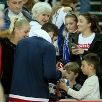 Nikola Karabatić pobjedu proslavio s Geraldine Pillet i sinom Alekom