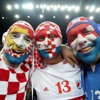 Hrvatski navijači na utakmici Hrvatska - Francuska (01)