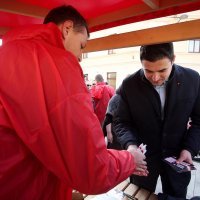 Davor Bernardić na Trgu Lj. Gaja održao konferenciju za medije