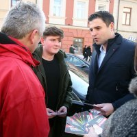 Davor Bernardić na Trgu Lj. Gaja održao konferenciju za medije