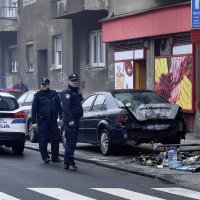 Zapaljeni automobili i kontejneri