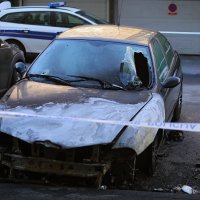 U Miramarskoj zapaljen kontejner, oštećen i automobil Žarka Puhovskog