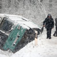 Snijeg je uzrokovao prometnu nesreću nedaleko Karlovca