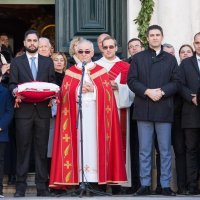 Spuštanjem barjaka ispred zborne crkve završila je 1046. Festa svetoga Vlaha