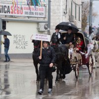 Maskirana povorka prodefilirala od Kaštel Gomilice do Kaštel Kambelovca