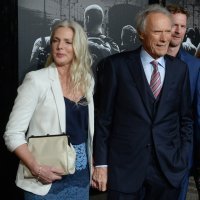 Christina Sandera i Clint Eastwood