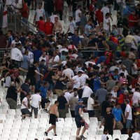 Sukob ruskih i engleskih huligana (6)