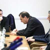 Arsen Bauk, Nenad Stazić