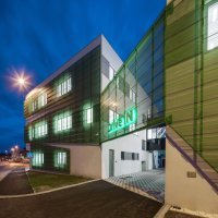 Nagrađivani projekt drive-in ljekarne arhitektonskog dvojca Rechner