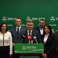 IDS predstavio novo stranačko Predsjedništvo