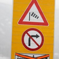 Bura na Kvarneru - prevrnuti kamion na čvoru Križišće