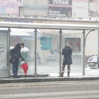 Snijeg u Zagrebu otežava promet