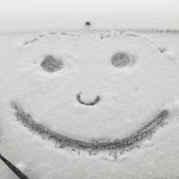 Snijeg u Zagrebu otežava promet