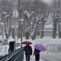 Gusti snijeg i dalje pada na području Like