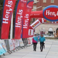 Početak 18. Polumaratona obilježila pokoja pahulja snijega