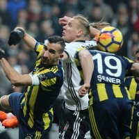 Bešiktaš (Domagoj Vida) - Fenerbahče (Mehmet Topal)